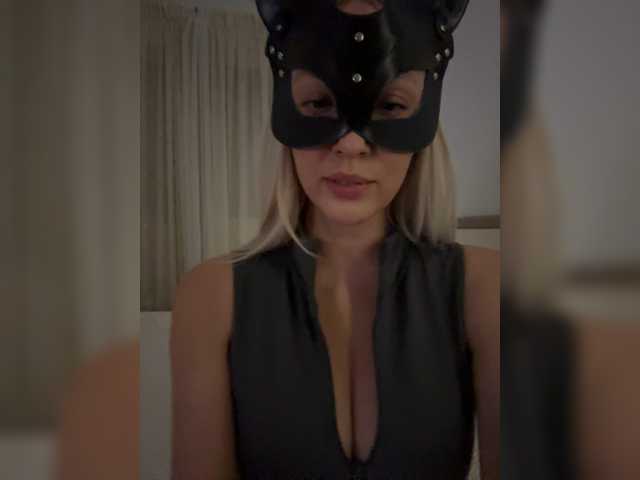 MissDafna live cam on BongaCams