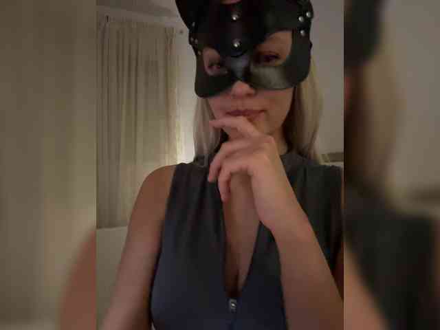 MissDafna Sex Cam Show