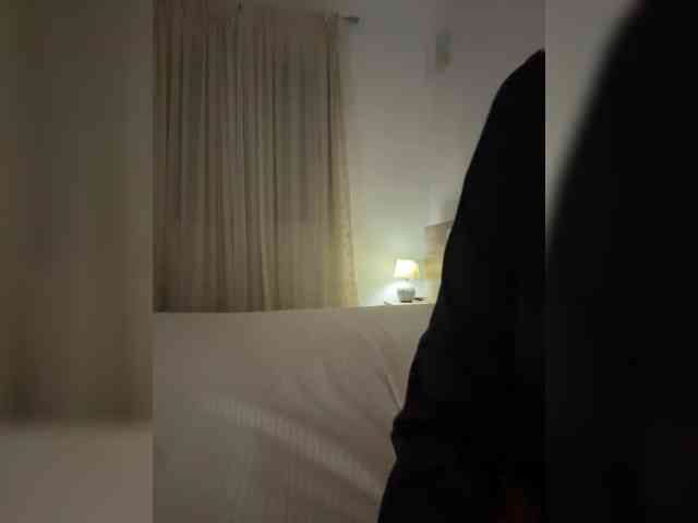 MissDafne webcam