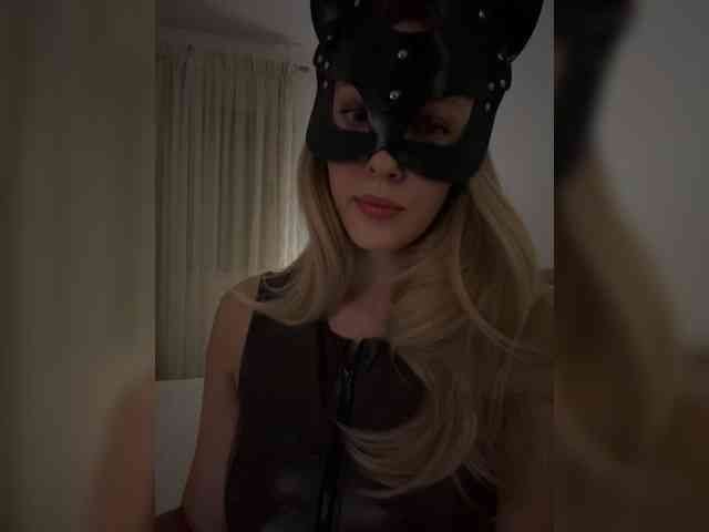 MissDafne webcam