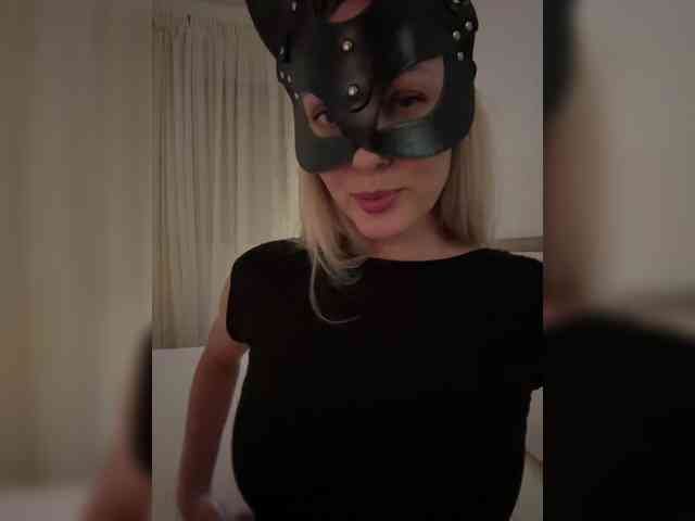 MissDafne webcam