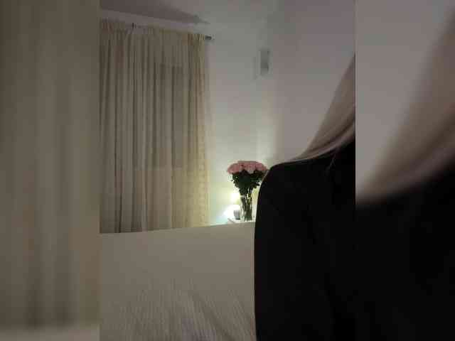 MissDafne webcam