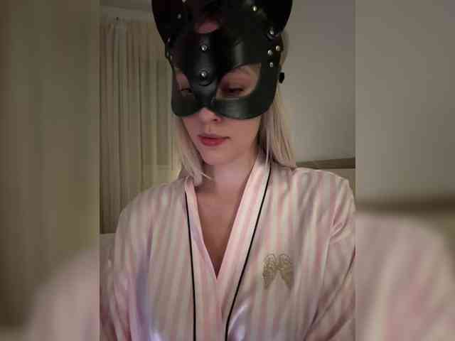 MissDafne webcam