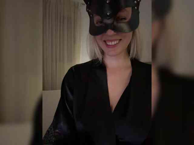 MissDafne webcam
