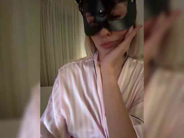 MissDafne webcam