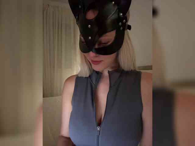 MissDafne webcam