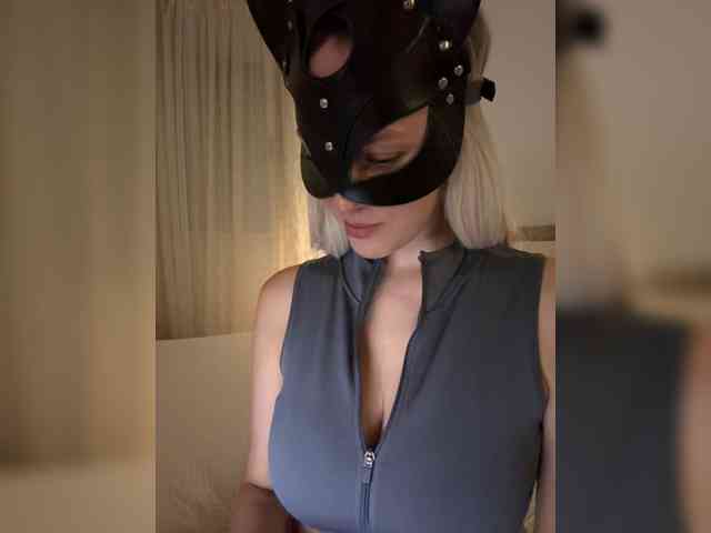 MissDafne webcam