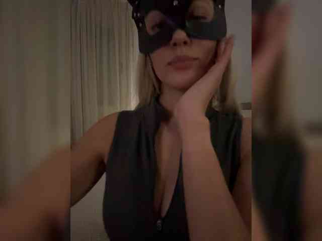 MissDafne webcam