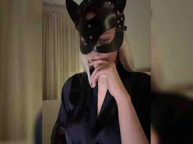 MissDafne webcam