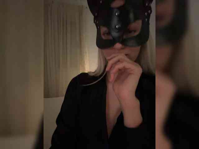 MissDafne webcam