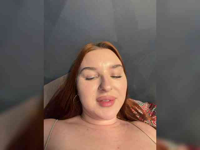 delyannicole webcam