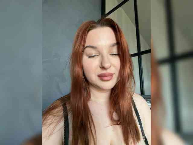 delyannicole webcam