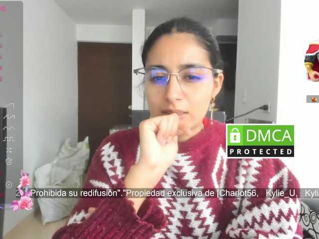 kylieloved22 live webcam show