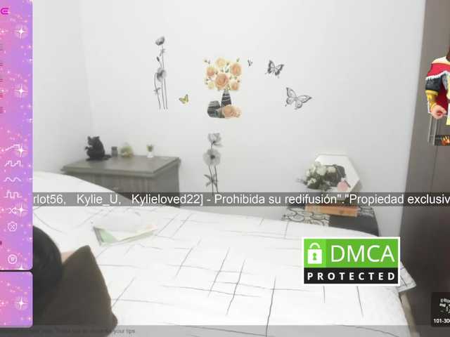 kylieloved22 live cam on BongaCams