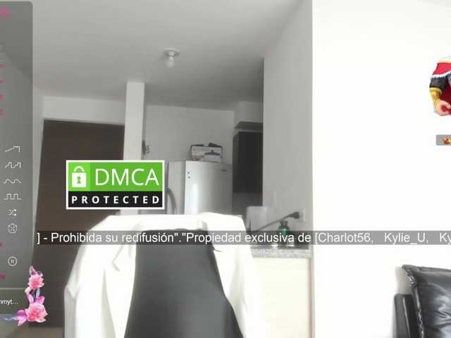 kylieloved22 live cam on BongaCams
