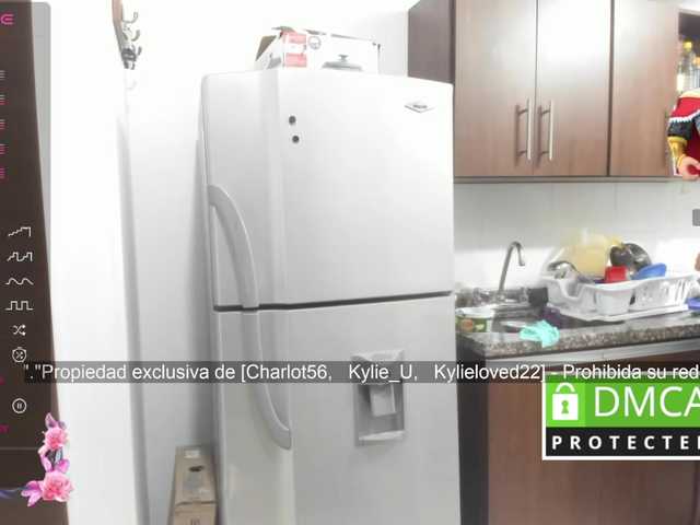 kylieloved22 live cam