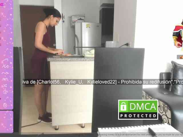 kylieloved22 webcam