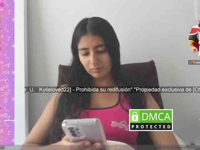 kylieloved22 webcam