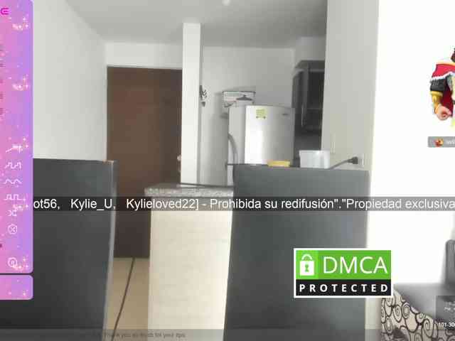 kylieloved22 webcam