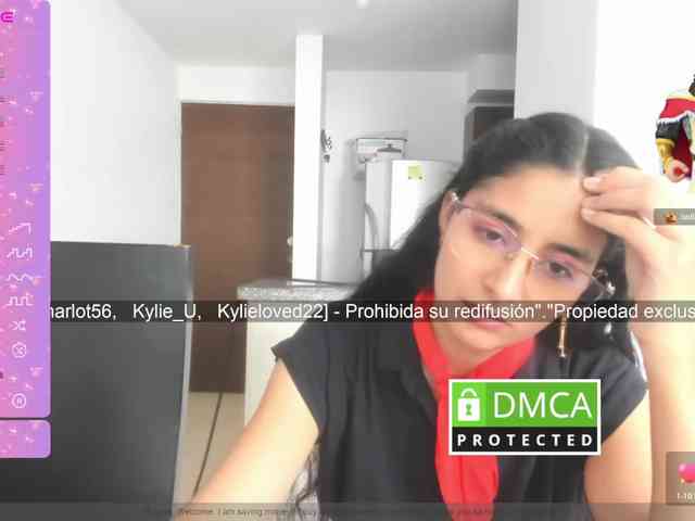 kylieloved22 webcam