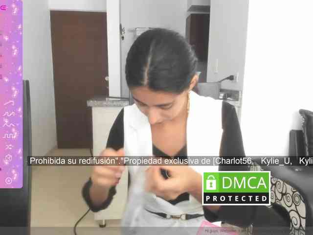 kylieloved22 Live Webcam on BongaCams