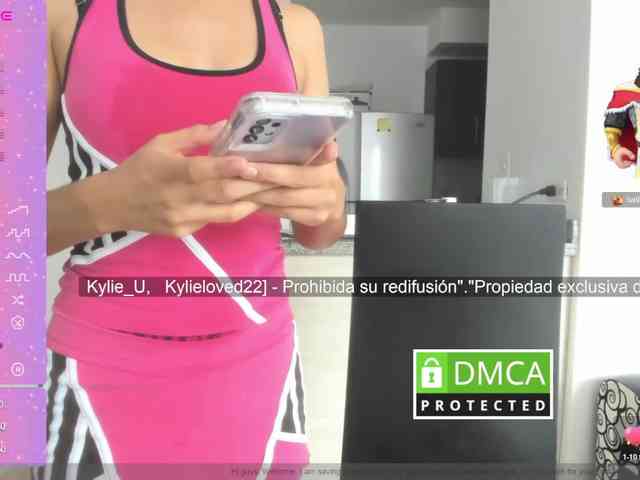 kylieloved22 webcam