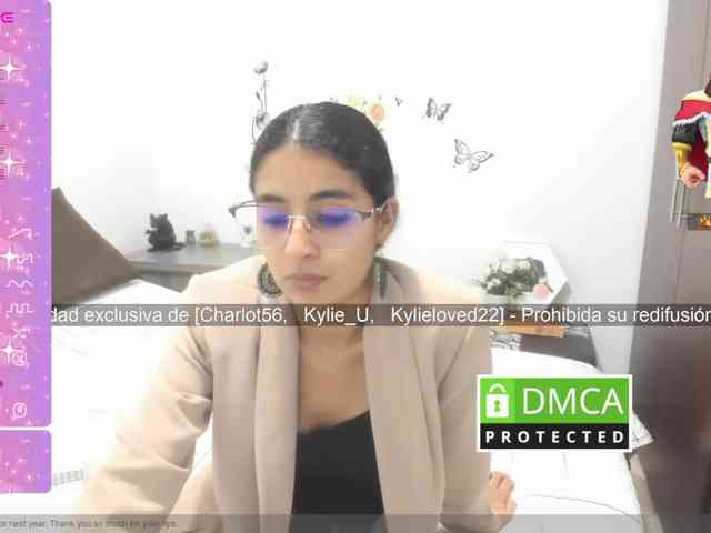 kylieloved22 webcam