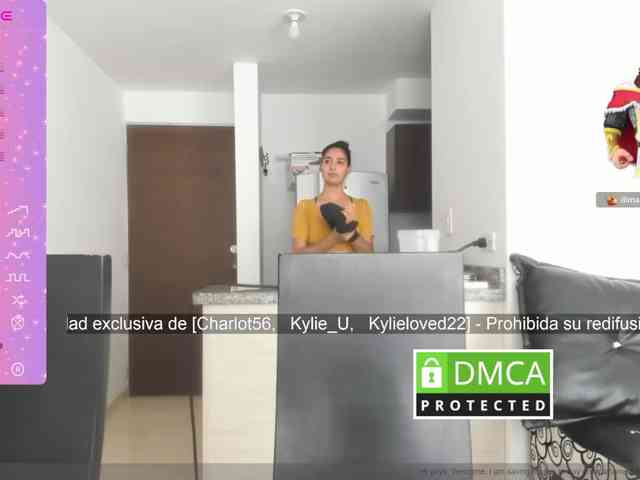 kylieloved22 webcam