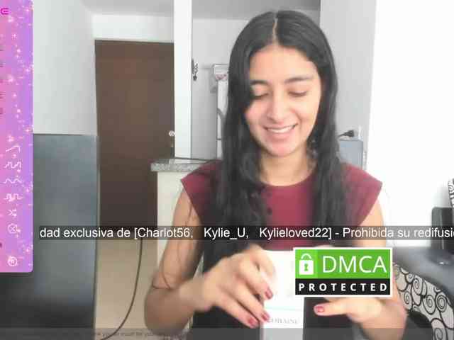 kylieloved22 webcam