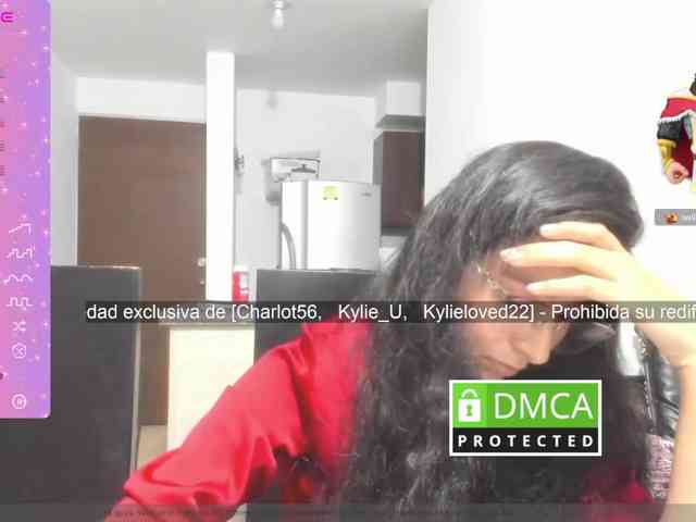 kylieloved22 webcam