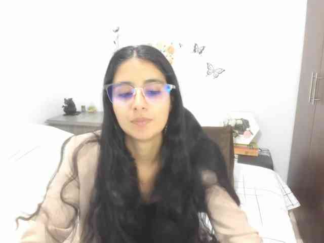 kylieloved22 webcam