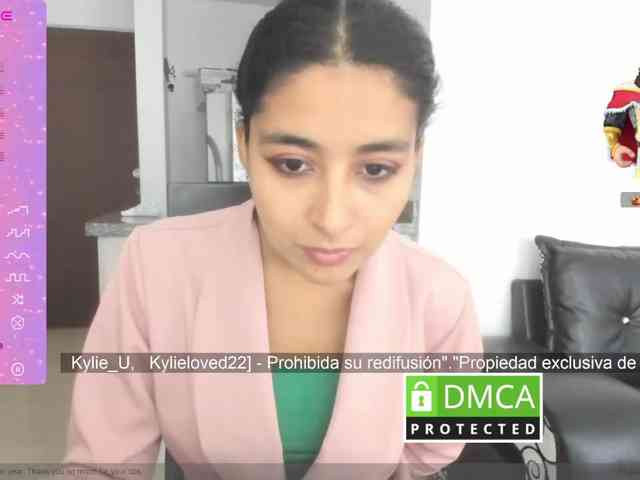 kylieloved22 webcam