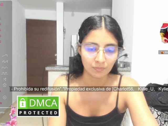 kylieloved22 webcam
