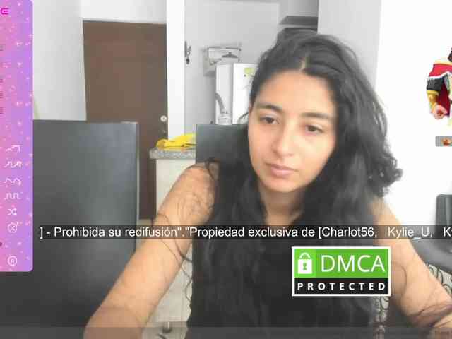 kylieloved22 webcam