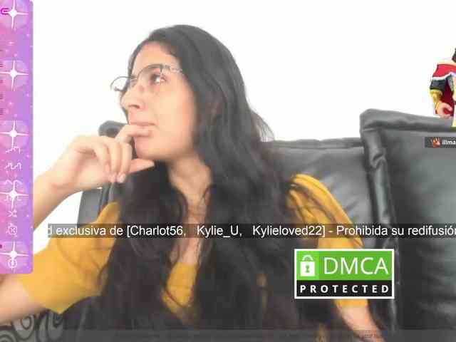 kylieloved22 webcam