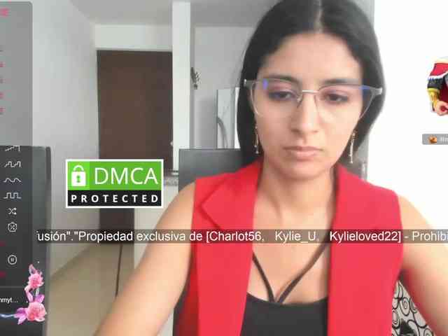 kylieloved22 webcam