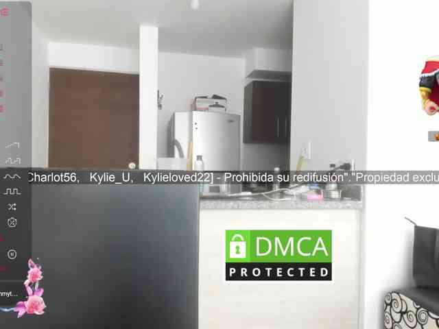 kylieloved22 webcam