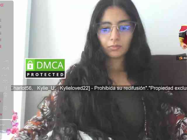 kylieloved22 webcam