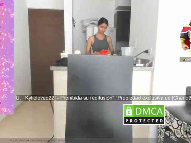 kylieloved22 webcam