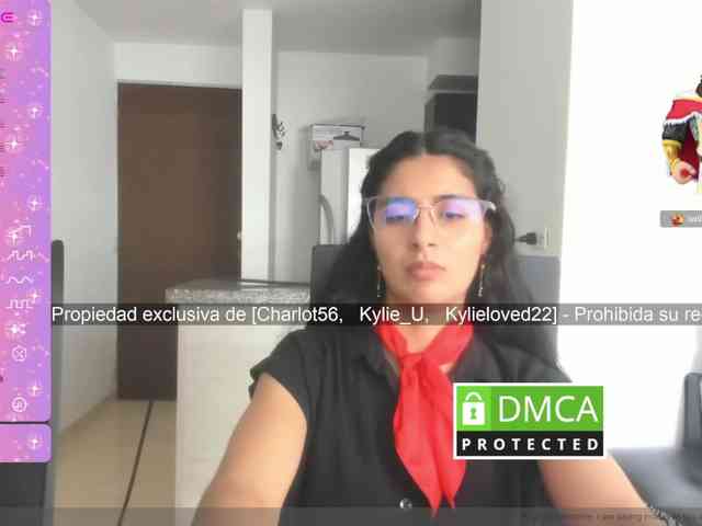 kylieloved22 webcam