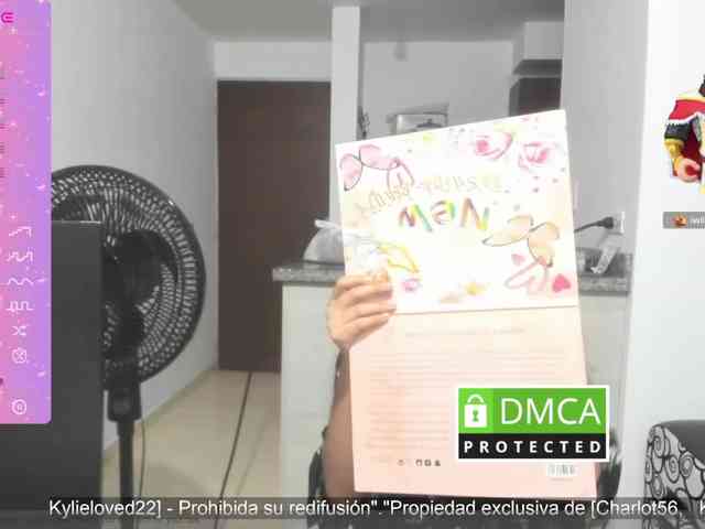 kylieloved22 webcam