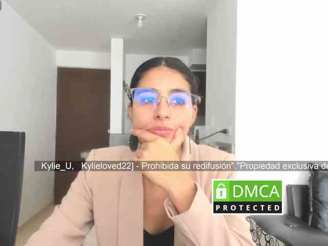 kylieloved22 webcam