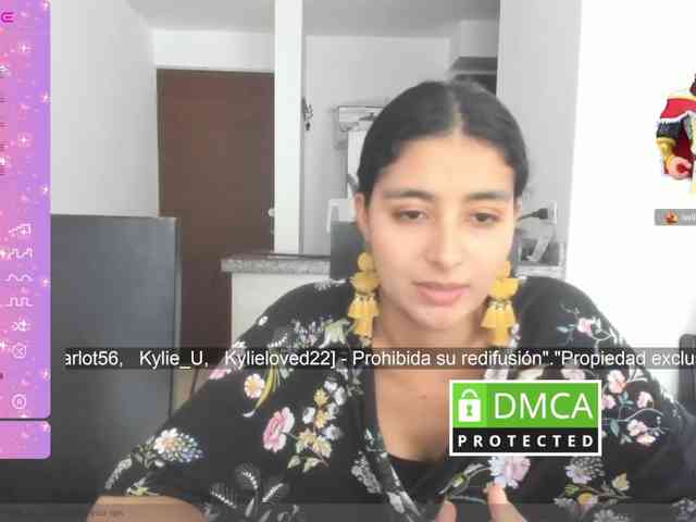kylieloved22 webcam