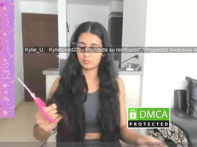 kylieloved22 webcam
