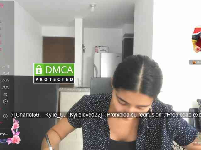 kylieloved22