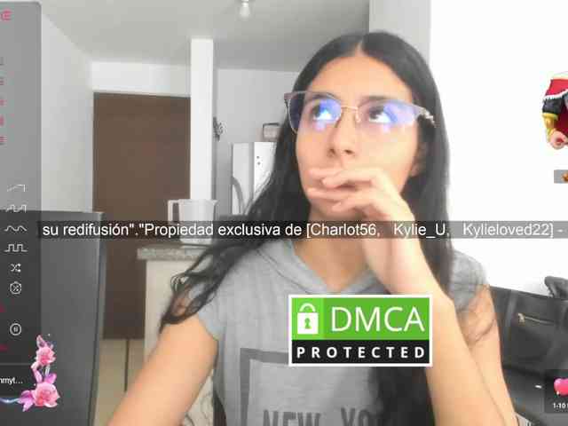 kylieloved22 webcam
