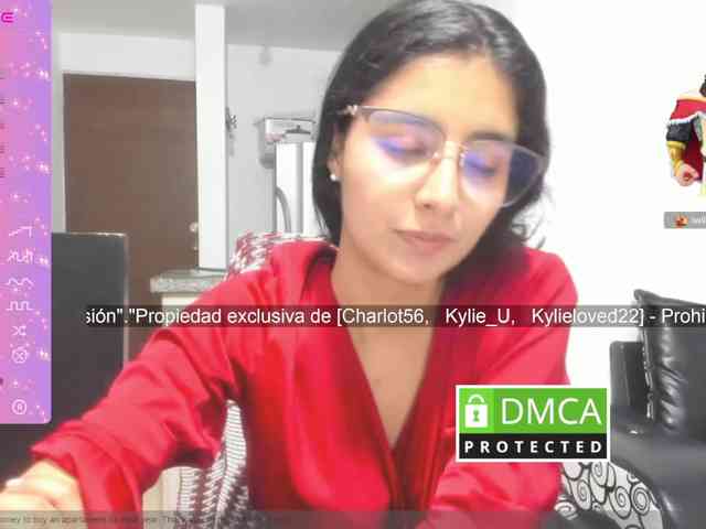 kylieloved22 webcam