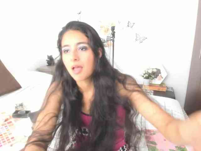 kylieloved22 webcam