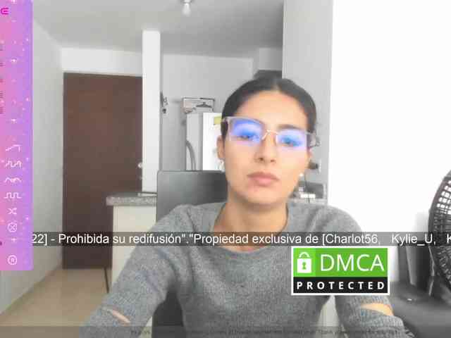 kylieloved22 webcam