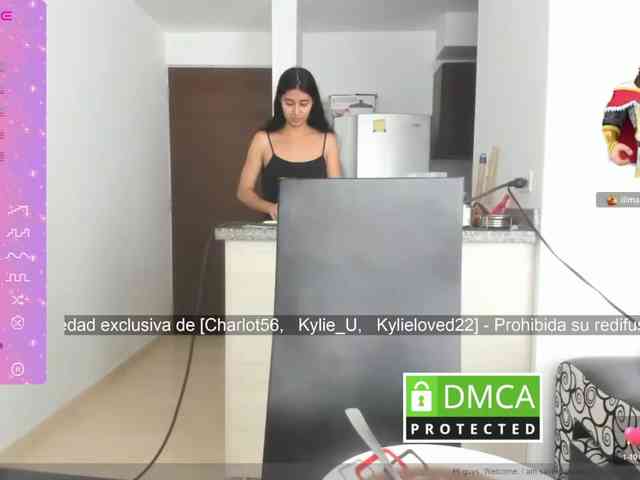 kylieloved22 webcam